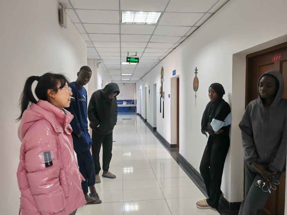 B8BEE