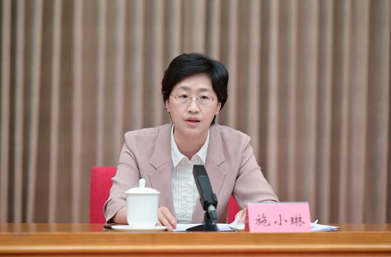 王晓晖主持召开重点产业建圈强链和开发区提质增效工作推进会强调谋深做实“建强产业链”“建好开发区”两篇大文章为四川现代化建设筑牢坚实的产业根基施小琳作工作部署「相关图片」 王晓晖主持召开重点产业建圈强链和开发区提质增效工作推进会强调谋深做实“建强产业链”“建好开发区”两篇大文章为四川现代化建设筑牢坚实的产业根基施小琳作工作部署「相关图片」