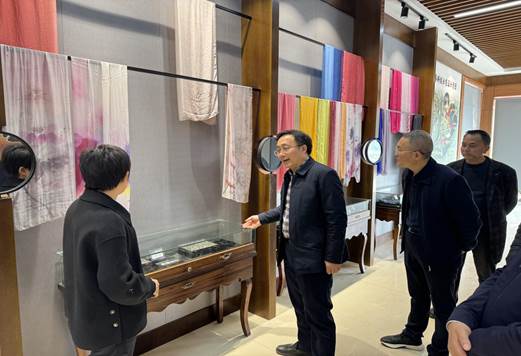 说明: f39f760f13390438ee15588acf8698d