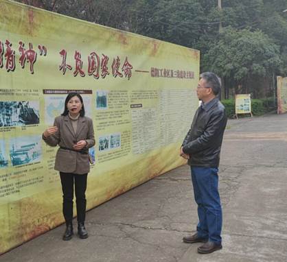 说明: 2